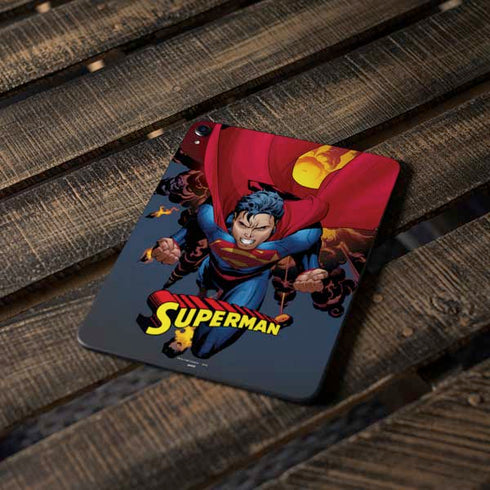 DC Comics Superman Action Flying Pose Apple iPad Pro Skin