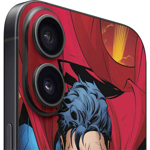 DC Comics Superman Action Flying Pose iPhone 16 Plus Skin