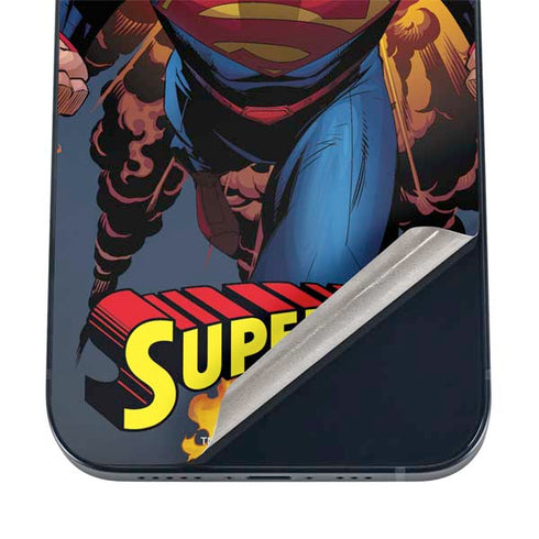 DC Comics Superman Action Flying Pose iPhone 16 Skin