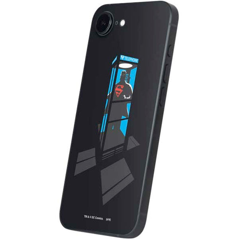 DC Comics Superman Phone booth iPhone 16e Skin