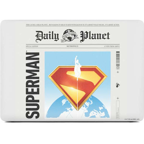 Superman 2025 Daily Planet Superman Cover Apple MacBook Pro 16-inch Skin