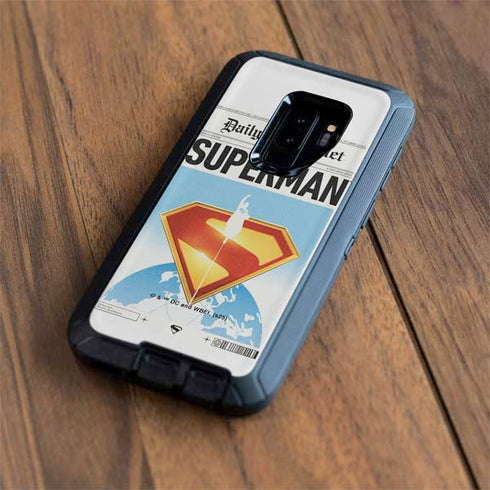 Superman 2025 Daily Planet Superman Cover Otterbox Defender Galaxy Skin