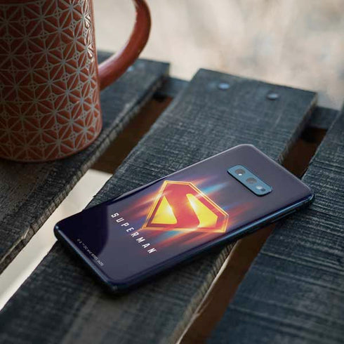 Superman 2025 Energy Shield Neon Emblem Galaxy S10e Skin
