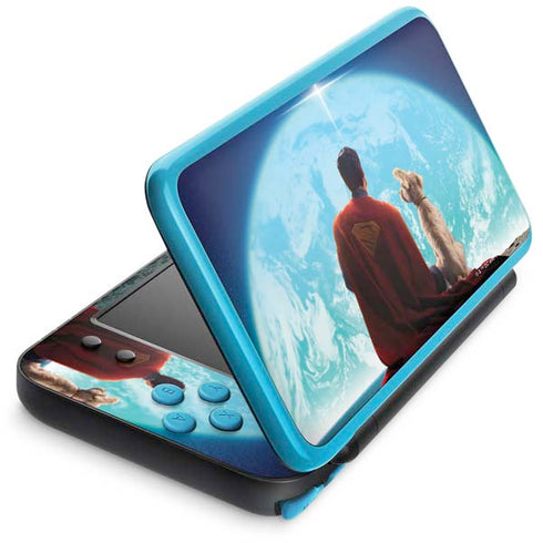 Superman 2025 Superman & Krypto watch the Earth Nintendo 2DS XL (2017) Skin