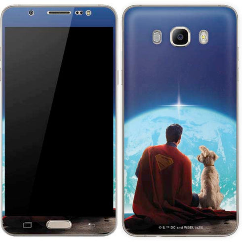 Superman 2025 Superman & Krypto watch the Earth Galaxy J7 Skin