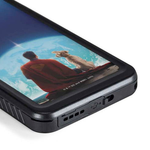 Superman 2025 Superman & Krypto watch the Earth Galaxy S24 Plus Waterproof Case