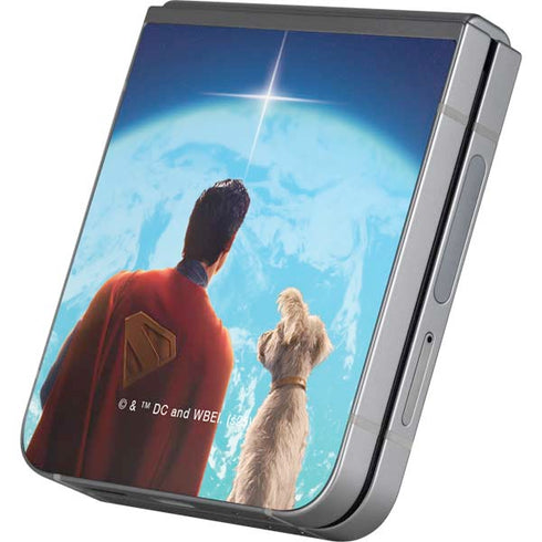 Superman 2025 Superman & Krypto watch the Earth Galaxy Z Flip6 Skin