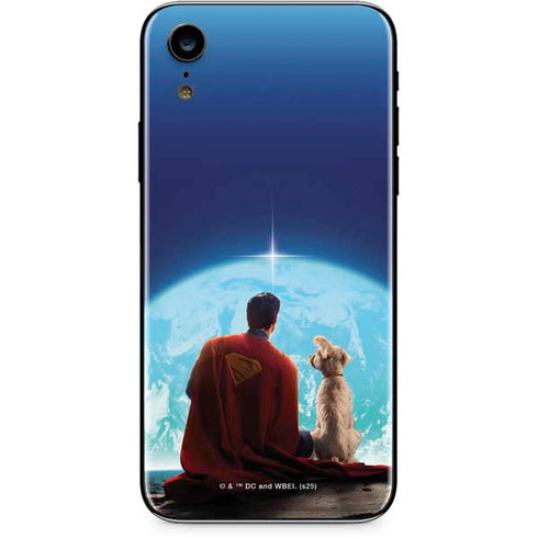 Superman 2025 Superman & Krypto watch the Earth iPhone XR Skin