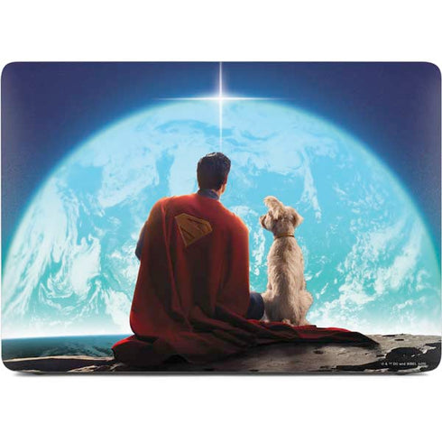 Superman 2025 Superman & Krypto watch the Earth Apple MacBook Air Skin