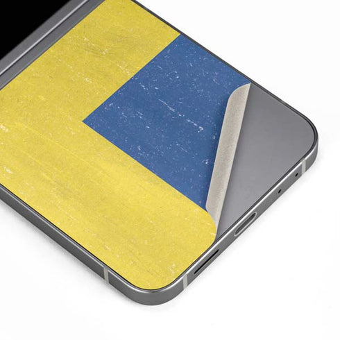 Sweden Flag Distressed Galaxy Z Flip6 Skin