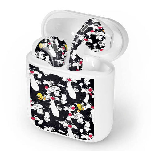 Looney Tunes Sylvester and Tweety Super Sized Apple AirPods Skin