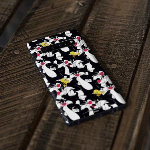 Looney Tunes Sylvester and Tweety Super Sized Galaxy S10 Plus Skin