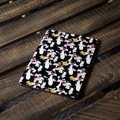 Looney Tunes Sylvester and Tweety Super Sized Apple iPad Pro Skin
