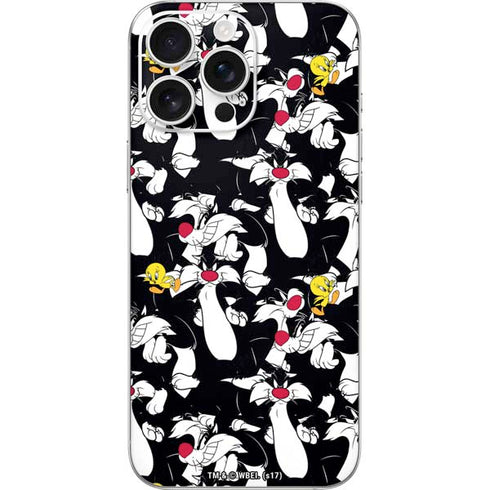 Looney Tunes Sylvester and Tweety Super Sized iPhone 16 Pro Max Skin