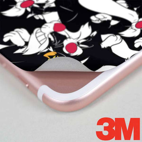 Looney Tunes Sylvester and Tweety Super Sized iPhone 7 Plus Skin