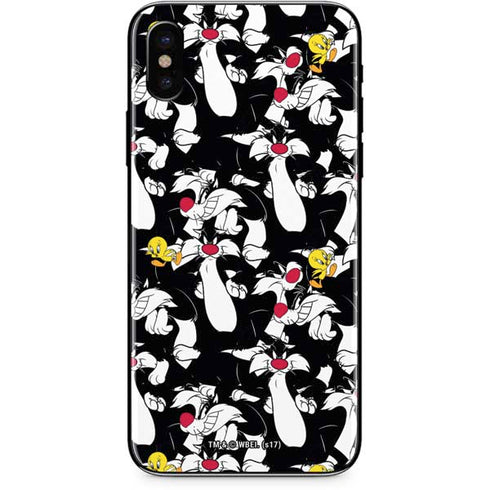 Looney Tunes Sylvester and Tweety Super Sized iPhone XS Skin