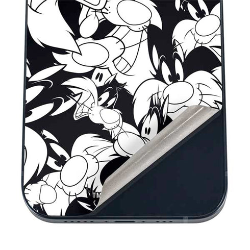 Looney Tunes Sylvester Super Sized Pattern iPhone 16 Skin