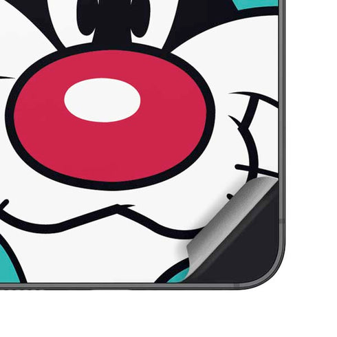 Looney Tunes Sylvester Zoomed In Galaxy S24 Plus Skin