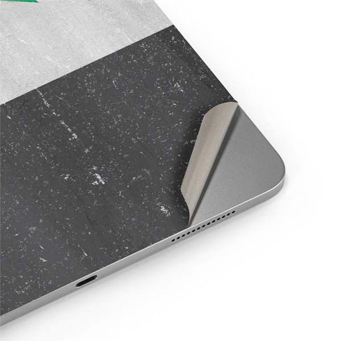 Syria Flag Distressed Apple iPad Air Skin