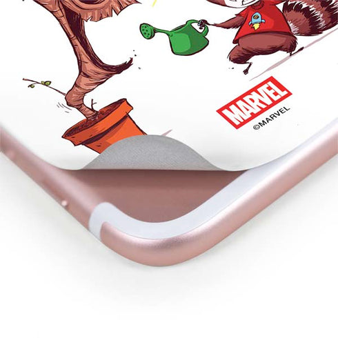 Marvel Rocket Raccoon and Groot Tall Tails iPhone 8 Plus Skin