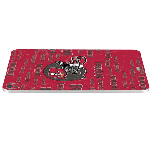 NFL Tampa Bay Buccaneers - Blast iPad Pro 13in M4 (2024) Skin
