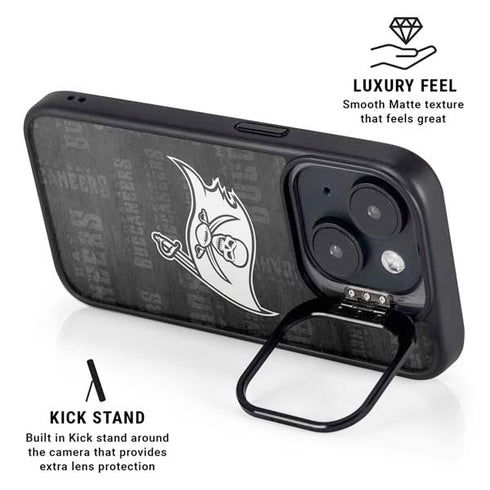 NFL Tampa Bay Buccaneers Black & White iPhone 14 Plus Kickstand Case