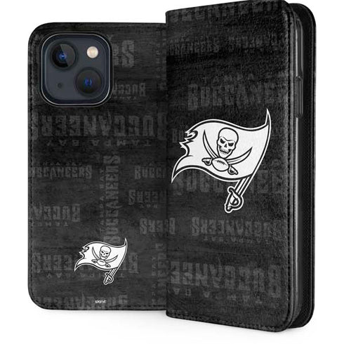 NFL Tampa Bay Buccaneers Black & White iPhone 15 Folio Case