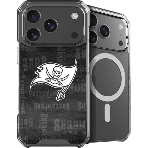 NFL Tampa Bay Buccaneers Black & White iPhone 18 Pro Max MagSafe Case