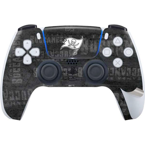 NFL Tampa Bay Buccaneers Black & White PS5 Pro Disk Bundle Skin