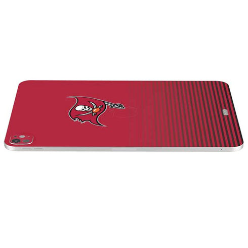 NFL Tampa Bay Buccaneers Breakaway iPad Pro 13in M4 (2024) Skin
