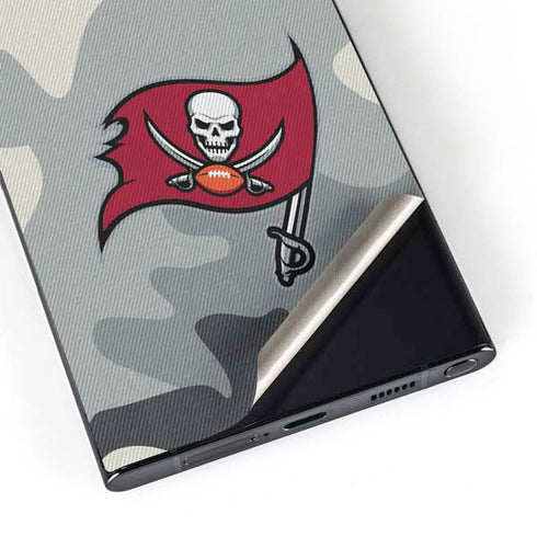 NFL Tampa Bay Buccaneers Camo Galaxy S25 Ultra Skin