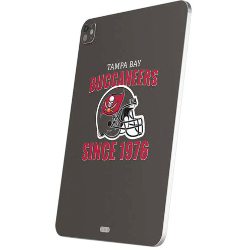 NFL Tampa Bay Buccaneers Helmet iPad Pro 13in M4 (2024) Skin