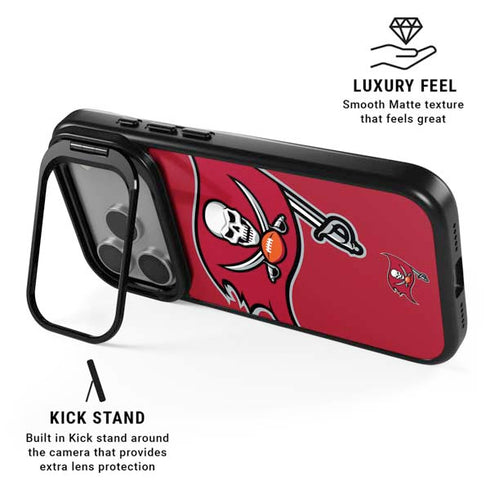 NFL Tampa Bay Buccaneers Large Logo iPhone 17 Pro Kickstand Case