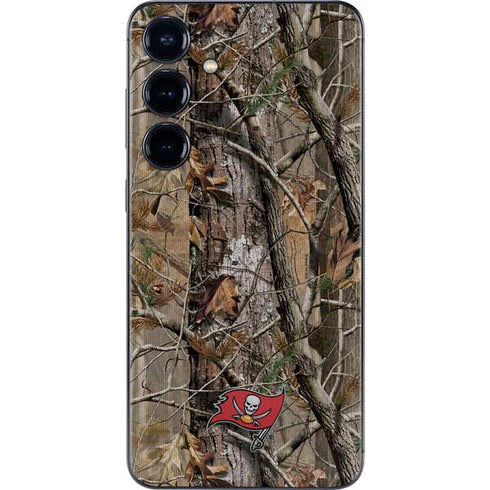 NFL Tampa Bay Buccaneers Realtree AP Camo Galaxy S25 Plus Skin