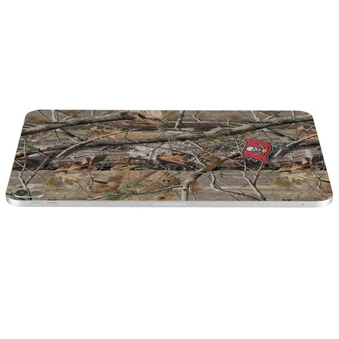 NFL Tampa Bay Buccaneers Realtree AP Camo iPad Pro 13in M4 (2024) Skin