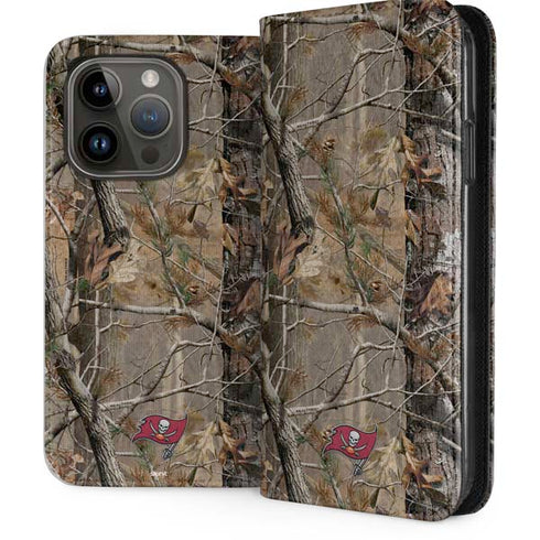NFL Tampa Bay Buccaneers Realtree AP Camo iPhone 15 Pro Folio Case