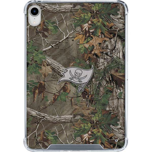 NFL Tampa Bay Buccaneers Realtree Xtra Green Camo iPad 11th Gen (2025) Clear Case