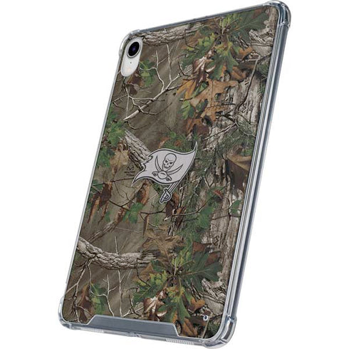 NFL Tampa Bay Buccaneers Realtree Xtra Green Camo iPad 11th Gen (2025) Clear Case