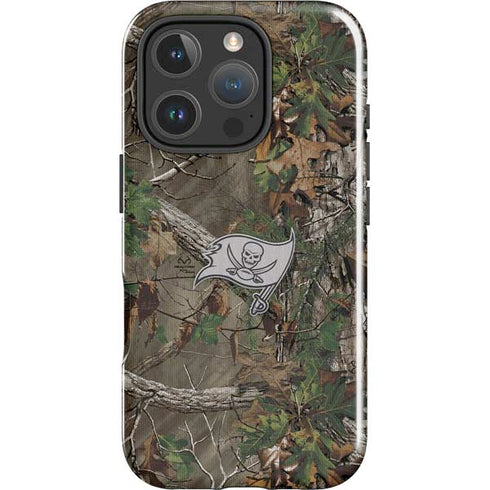 NFL Tampa Bay Buccaneers Realtree Xtra Green Camo iPhone 16 Pro Impact Case