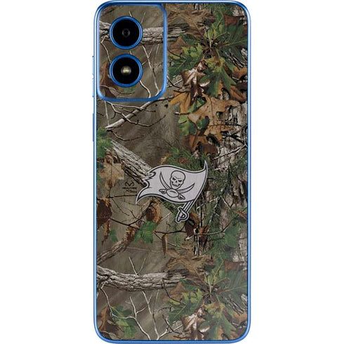 NFL Tampa Bay Buccaneers Realtree Xtra Green Camo Moto G Play 4G (2024) Skin