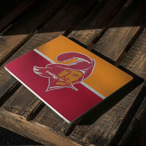 NFL Tampa Bay Buccaneers Vintage Surface Laptop 3 13.5in Skin