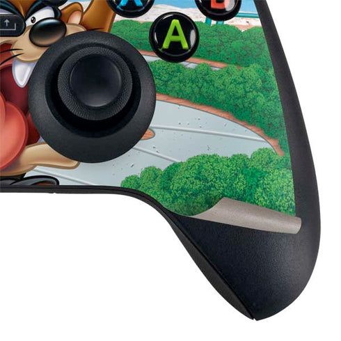 Looney Tunes Tasmanian Devil Surfboard Xbox Series X Bundle Skin