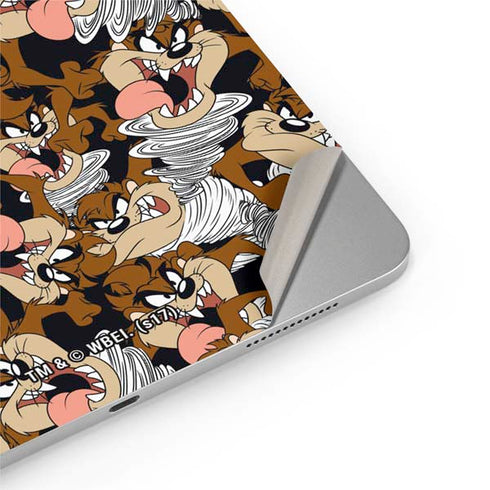 Looney Tunes Taz Super Sized Pattern iPad Pro 13in M4 (2024) Skin