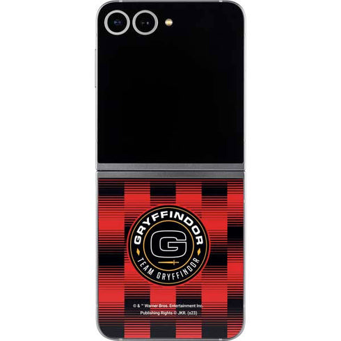 Wizarding Worlds Harry Potter Team Gryffindor Galaxy Z Flip6 Skin