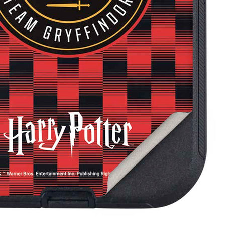 Wizarding Worlds Harry Potter Team Gryffindor Otterbox Defender iPhone Skin