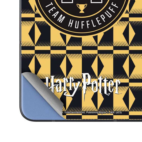 Wizarding Worlds Harry Potter Team Hufflepuff Galaxy Z Fold5 5G Skin