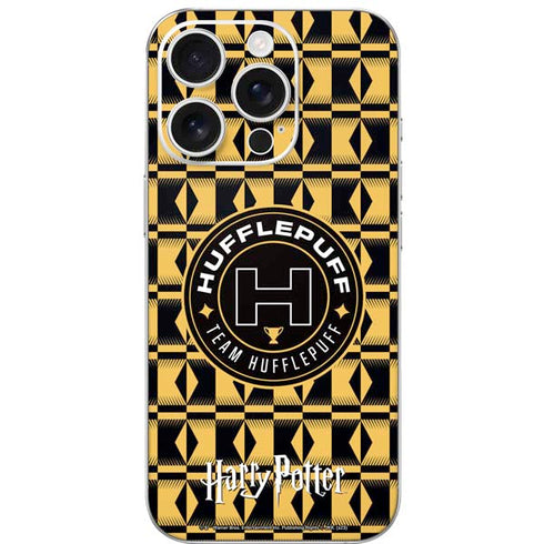 Wizarding Worlds Harry Potter Team Hufflepuff iPhone 16 Pro Skin