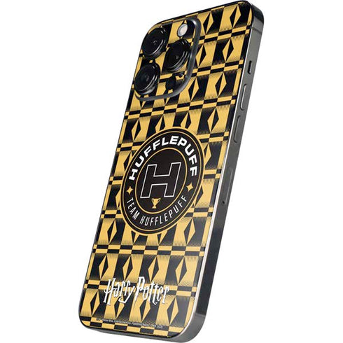 Wizarding Worlds Harry Potter Team Hufflepuff iPhone 16 Pro Skin