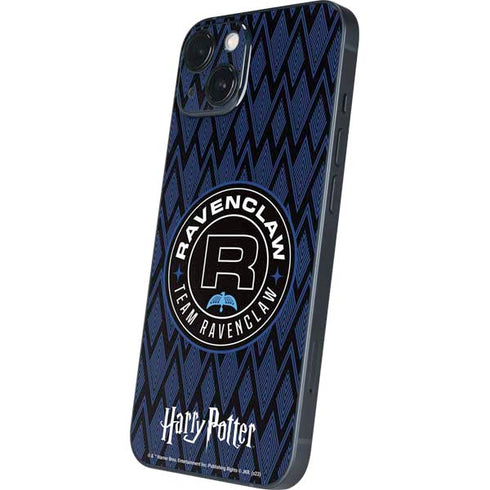 Wizarding Worlds Harry Potter Team Ravenclaw iPhone 15 Skin