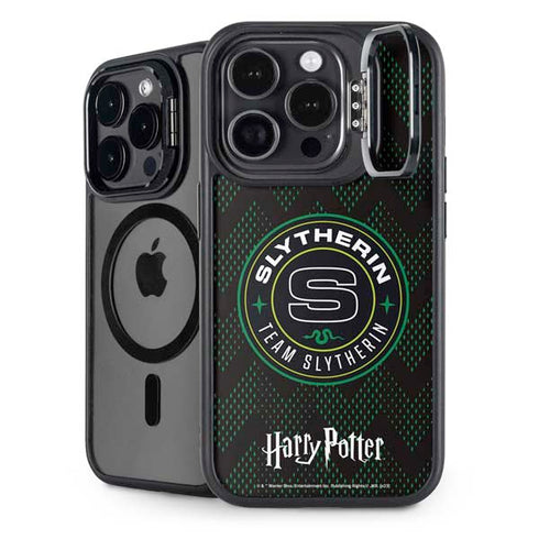 Wizarding Worlds Harry Potter Team Slytherin iPhone 15 Pro Max Kickstand Case